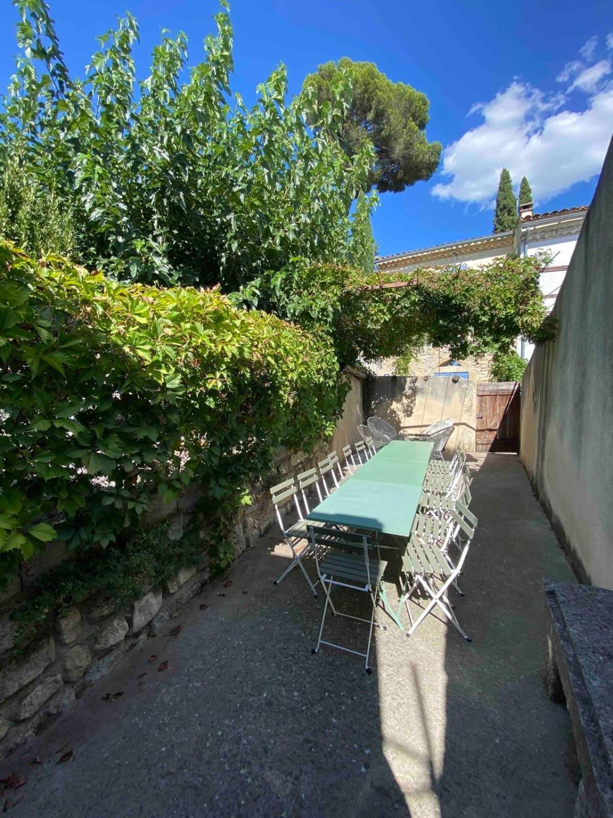 Maison Cosy Lodge 15 P Clim Wifi Cour Garage Montfrin Eksteriør bilde
